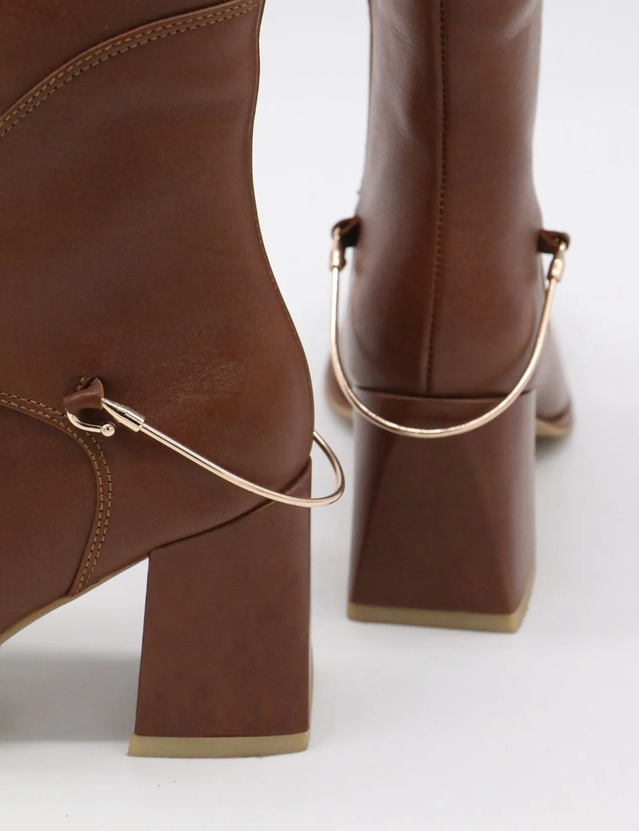 Amanda heeled ankle boot in tan leather women's shoes